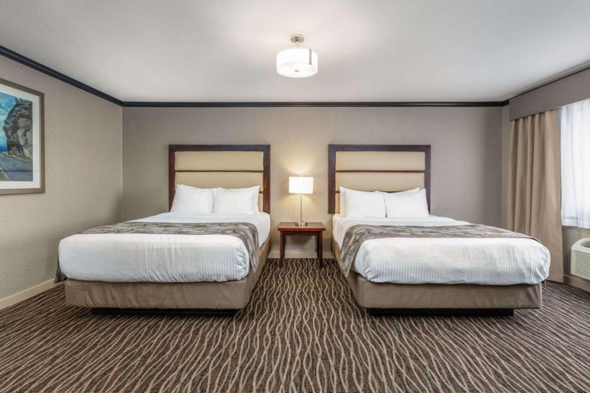 Prestige Radium Hot Springs Resort, Worldhotels Crafted Exterior foto
