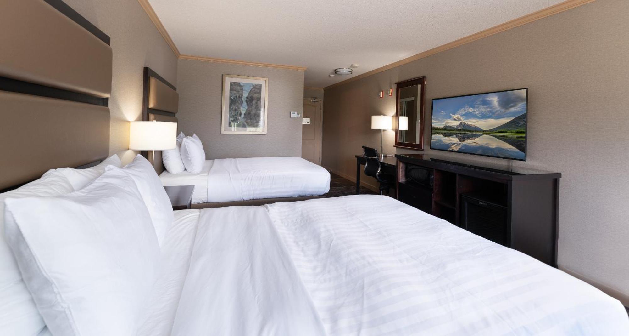 Prestige Radium Hot Springs Resort, Worldhotels Crafted Exterior foto